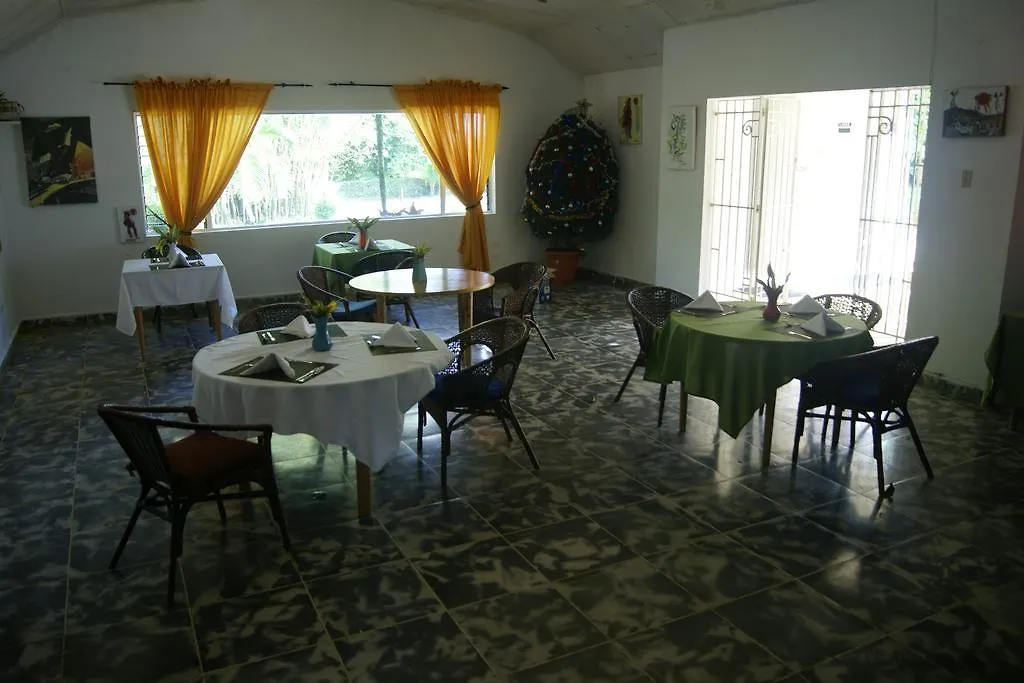 Hotel San San Tropez Port Antonio